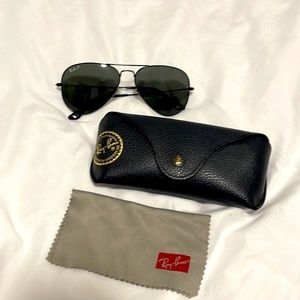 Ray Ban Aviator Black Polarized Sunglasses
